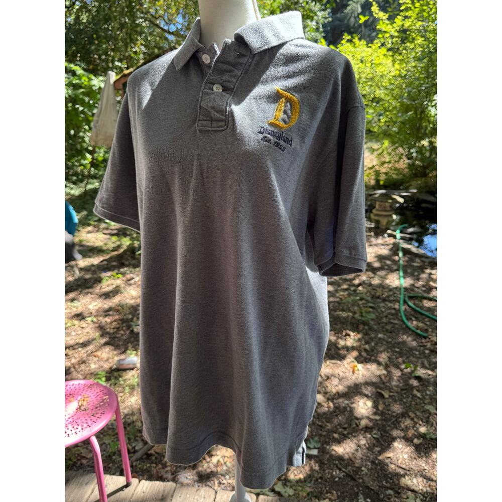 Spirit Jersey Disneyland 3 Button Down Short Sleeve Mens XL Collared Henley